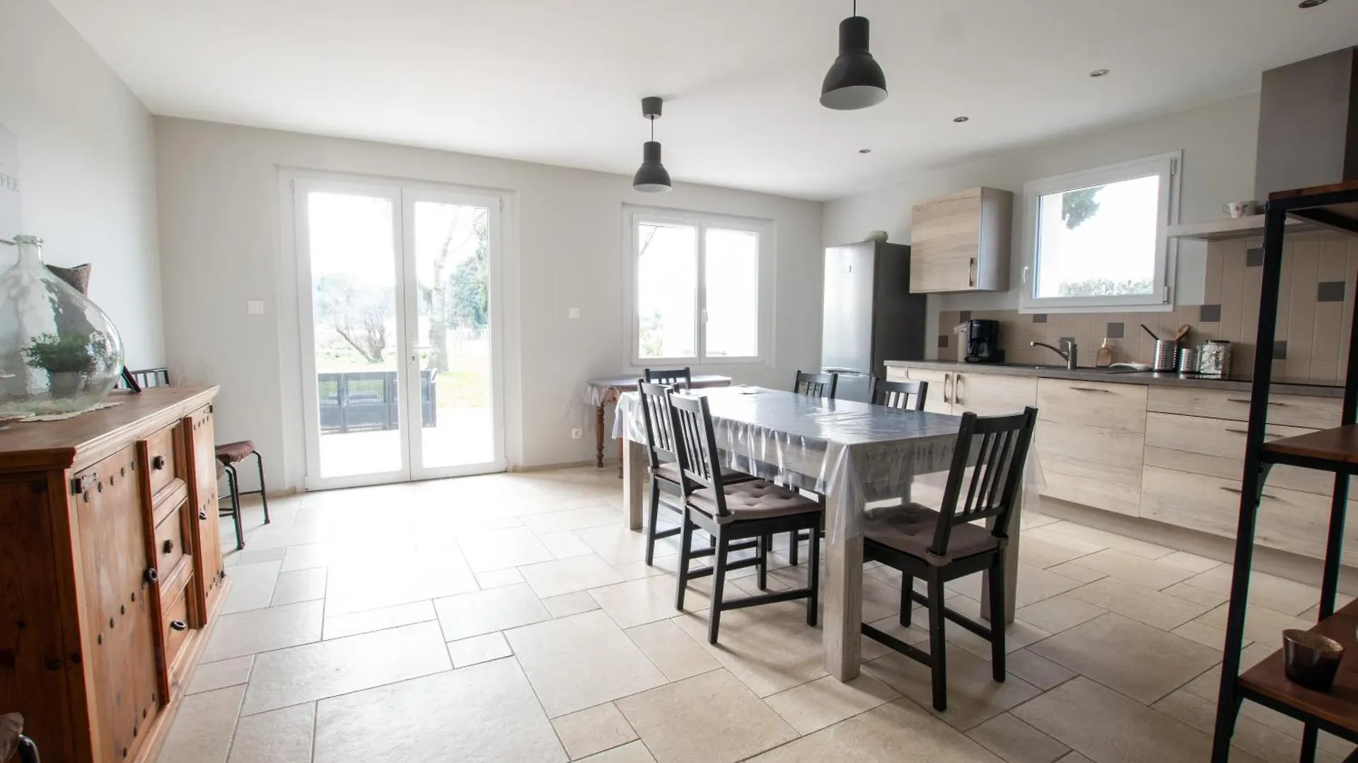 Holiday home Mas Des Cypres, Clim - Jardin En Camargue Villa Arles