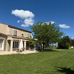 Mas De Ceoulet - De Luxe En Camargue Arles